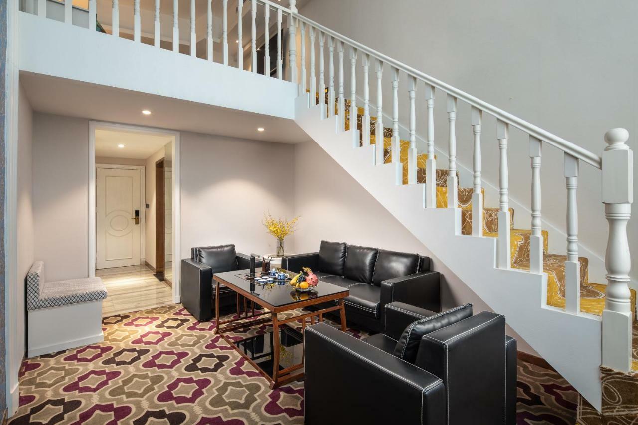 Ramada Encore Wyndham Nanning City Center Qingxiu Eksteriør bilde