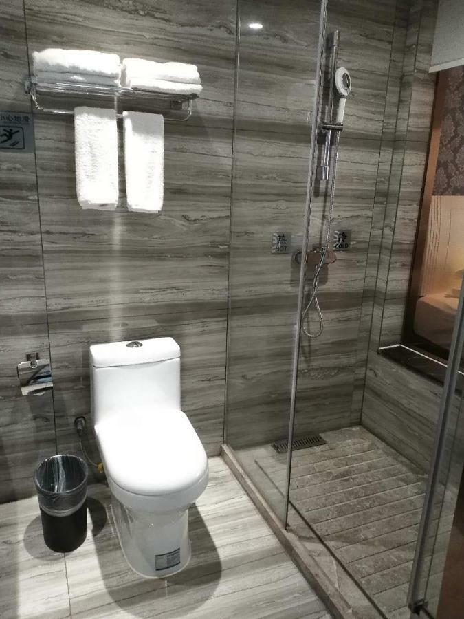 Ramada Encore Wyndham Nanning City Center Qingxiu Eksteriør bilde