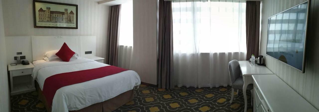 Ramada Encore Wyndham Nanning City Center Qingxiu Eksteriør bilde
